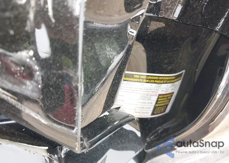 2024 Mercedes-Benz Cla 4Matic z USA, uszkodzony, nr VIN W1K5J4HB4RN456217